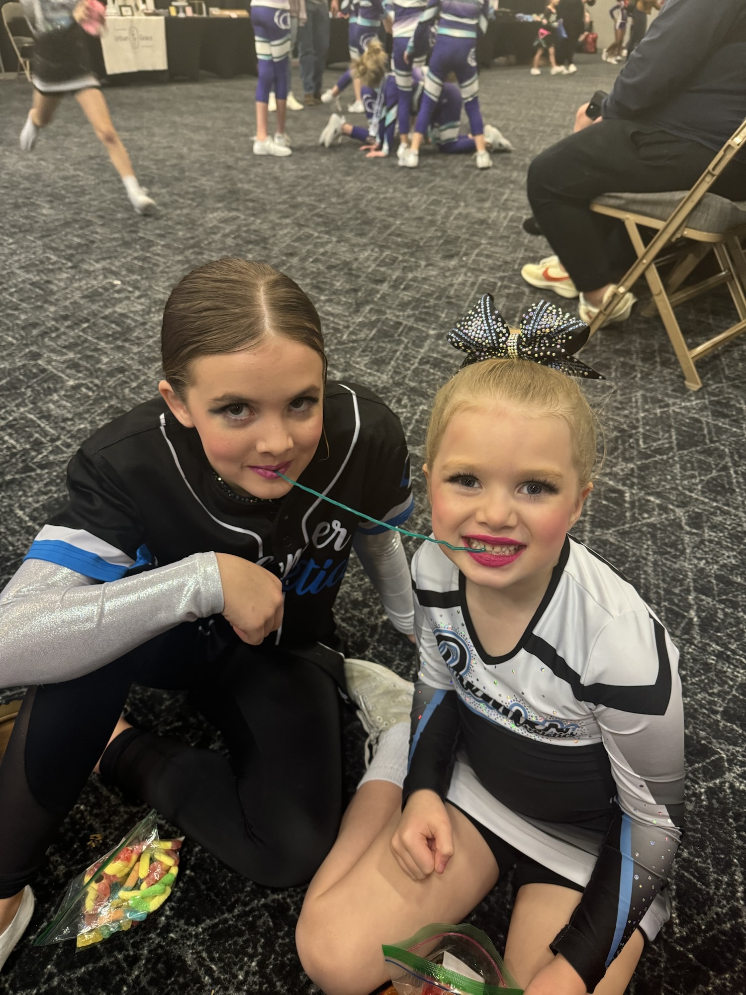 Team circle before hitting the mat